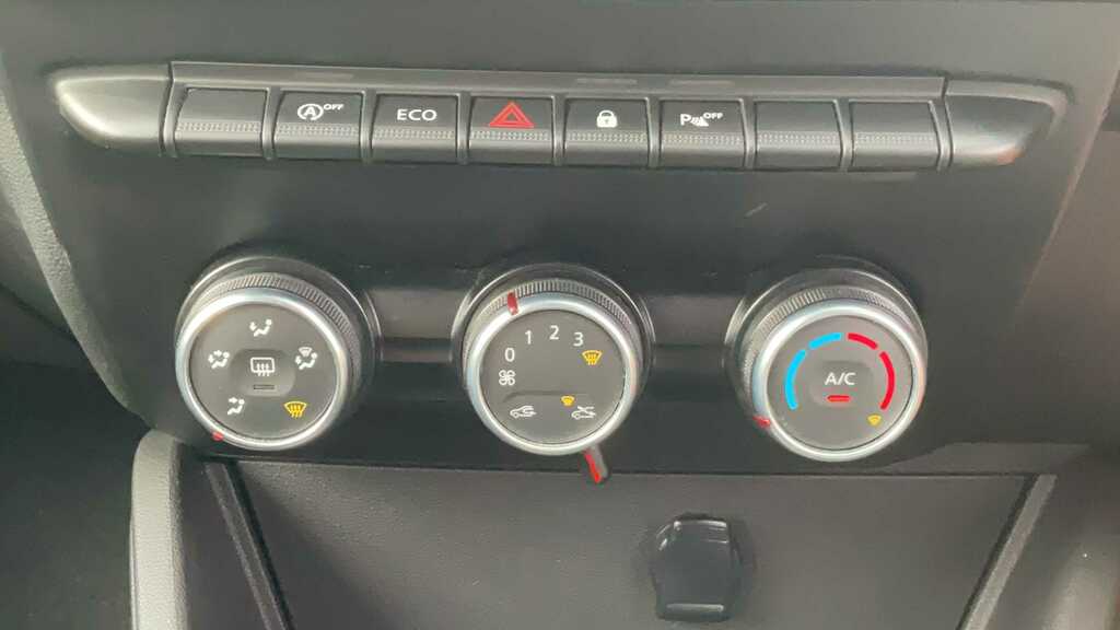 Dacia Duster 1.0 Tce 100 Bi-fuel Prestige 6 Speed Grey #16