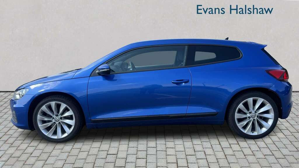 Volkswagen Scirocco 2.0 Tsi 180 Bluemotion Tech Gt 2018 Blue #4