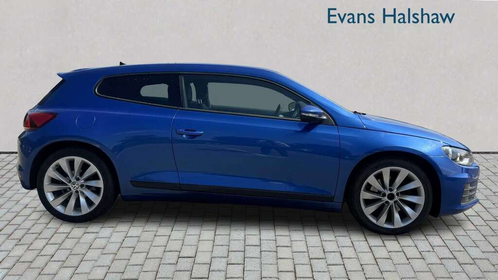 Volkswagen Scirocco 2.0 Tsi 180 Bluemotion Tech Gt 2018 Blue #3
