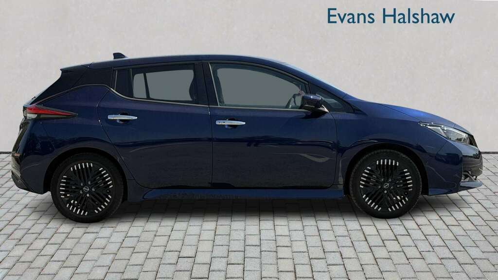 Nissan Leaf 110Kw Tekna 39Kwh 2023 Blue #3