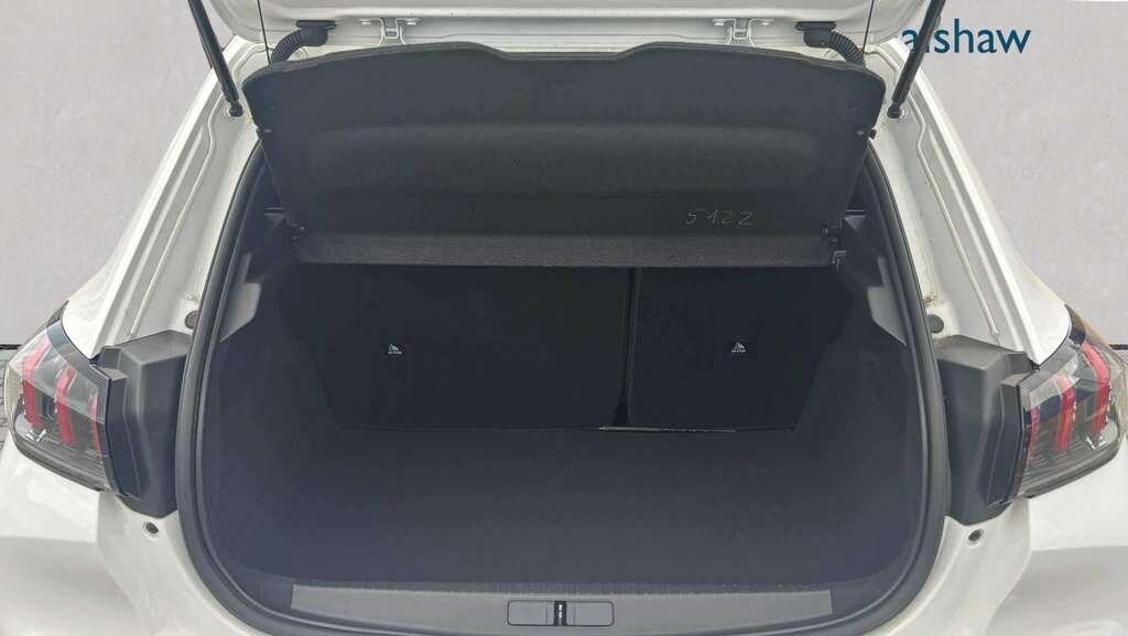 Peugeot 208 1.2 Puretech Active Premium White #7