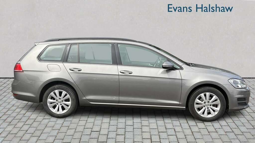 Volkswagen Golf 2015 Volkswagen Golf 1.6 Match Tdi Bluemotion Tech Grey #4