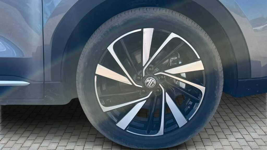 MG ZS 1.5 Hybrid Trophy 2025 Grey #3