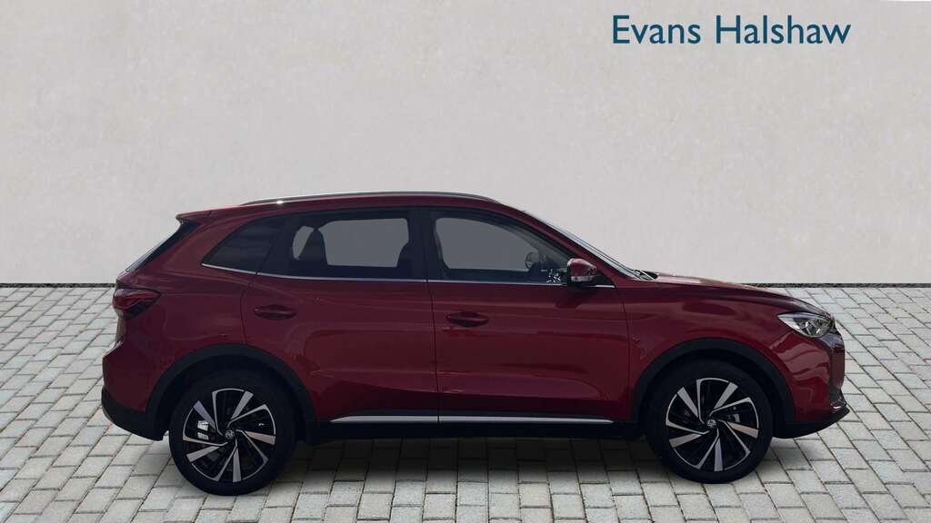 MG ZS 1.5 Hybrid Trophy 2025 Red #6