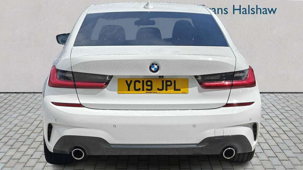BMW 3 Series 2L M Sport Shadow Edition White #3