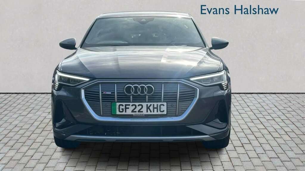 Audi E-tron 300Kw 55 Quattro 95Kwh S Line 2022 Grey #5