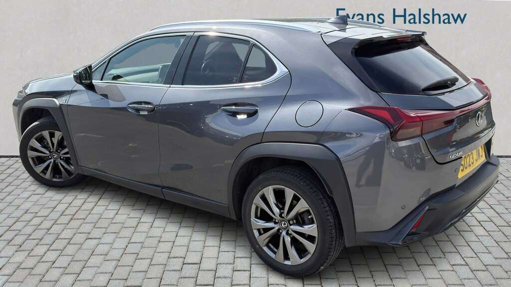 Lexus UX 250H 2.0 F-sport Design Cvt 2023 Grey #2