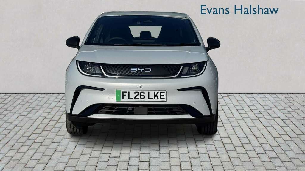 Byd Dolphin 150Kw Comfort 60.4Kwh 2026 White #3