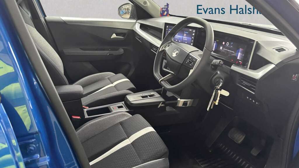 Vauxhall Frontera 1.2 Hybrid Gs E-dct6 2026 Blue #5
