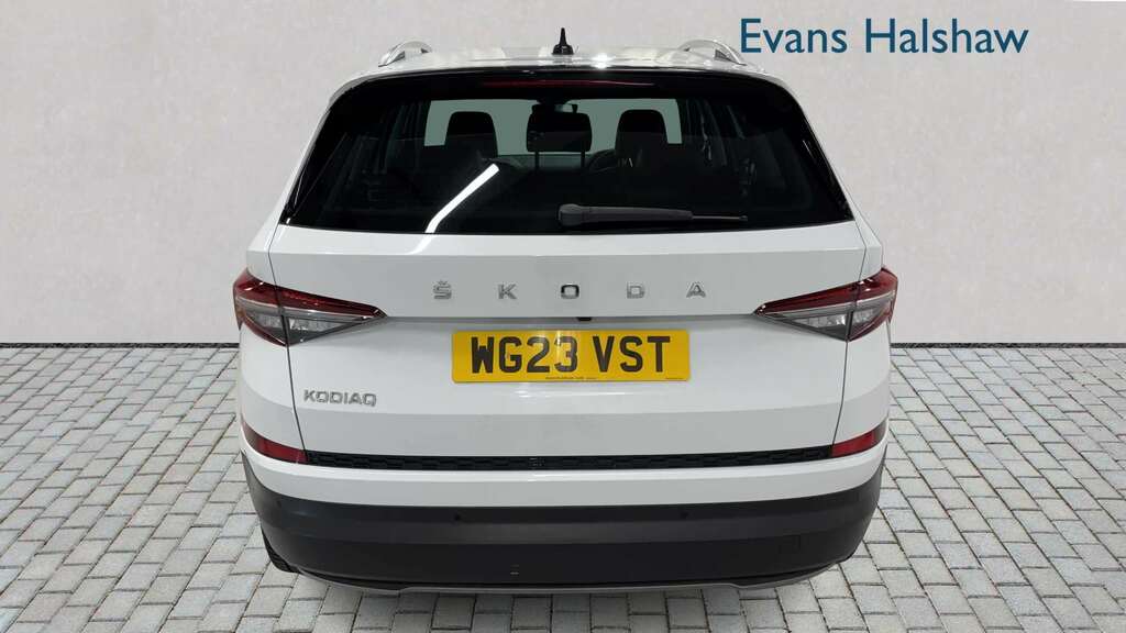 Skoda Kodiaq 1.5 Tsi Se L Executive Dsg 7 Seat 2023 White #5