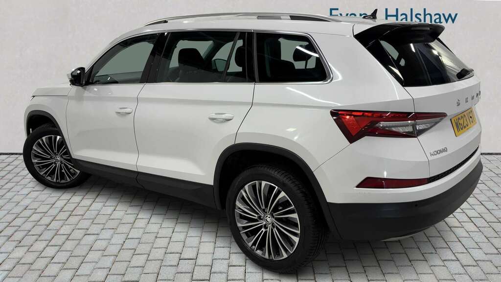 Skoda Kodiaq 1.5 Tsi Se L Executive Dsg 7 Seat 2023 White #2
