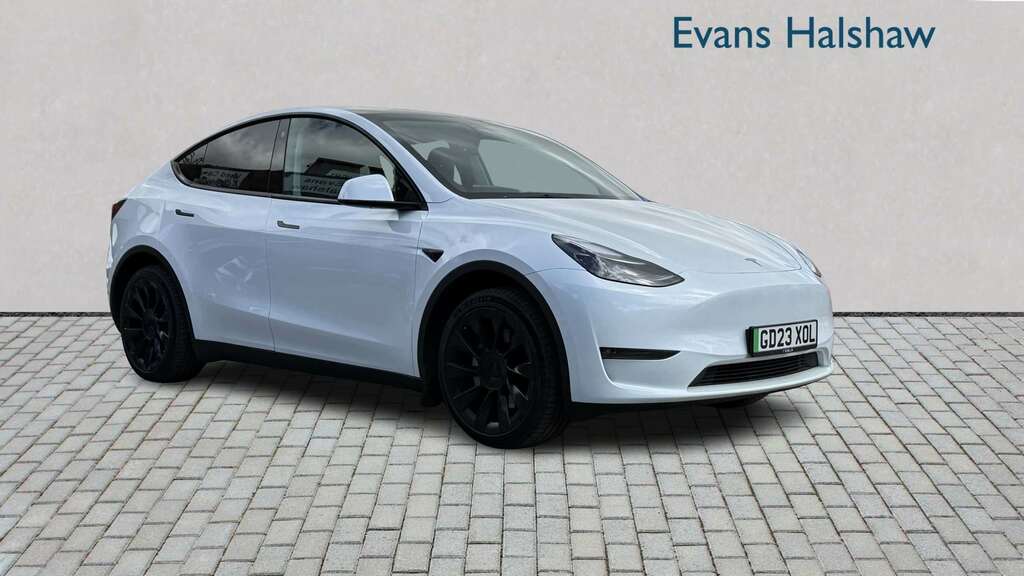 Tesla Model Y Long Range Awd 2023 White