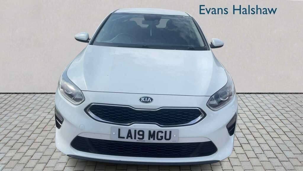 Kia Ceed 1.6 Crdi Isg 2 2019 White #4