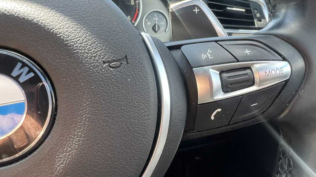 BMW 5 Series 520D M Sport Blue #27