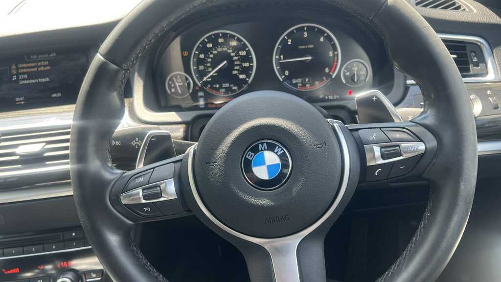 BMW 5 Series 520D M Sport Blue #25