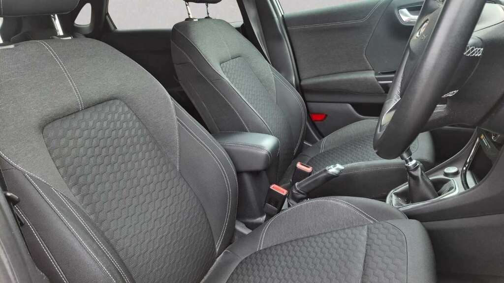 Ford Puma Ford 1.0 St-line X 6Spd 155Ps Red #7