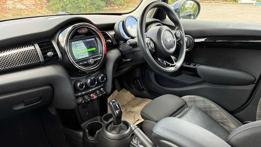 Mini Hatch F56 Mini 3-Door Hatch Cooper Sport Lci Silver #23