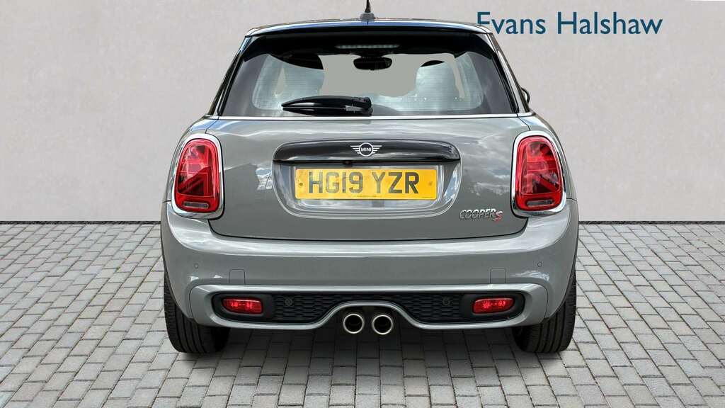 Mini Hatch 2.0 Cooper S Classic II 2019 Grey #6