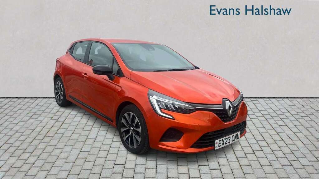 Renault Clio 1.6 E-tech Full Hybrid 145 Evolution 2023 Orange
