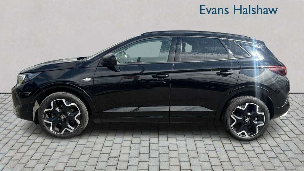 Vauxhall Grandland 1.2 Turbo Ultimate 2022 Black #4