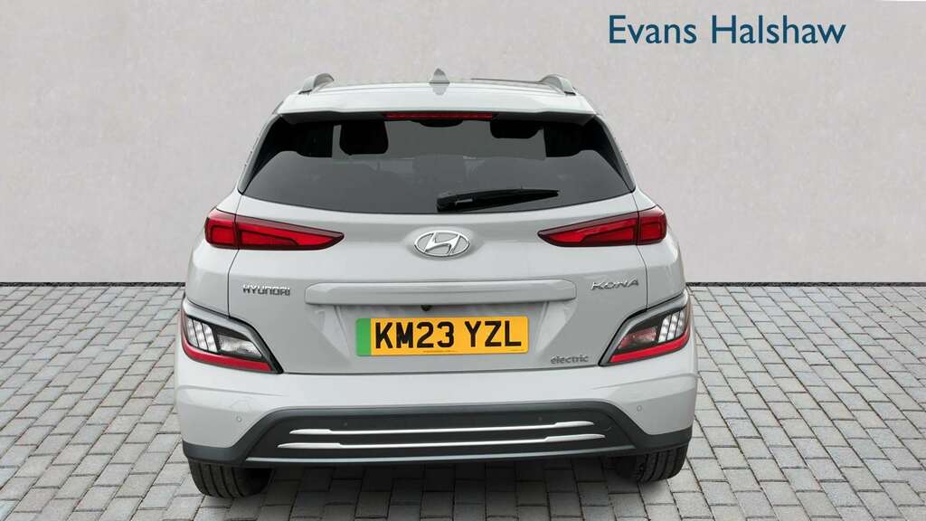 Hyundai Kona 100Kw Premium 39Kwh 2023 Grey #5