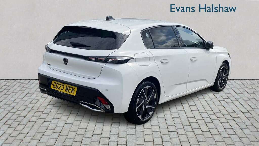 Peugeot 308 1.5 Bluehdi Allure Premium Eat8 2023 White #4