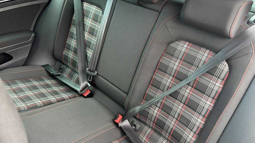 Volkswagen Golf Mk7 Facelift 1.0 Tsi Se 110Ps White #9