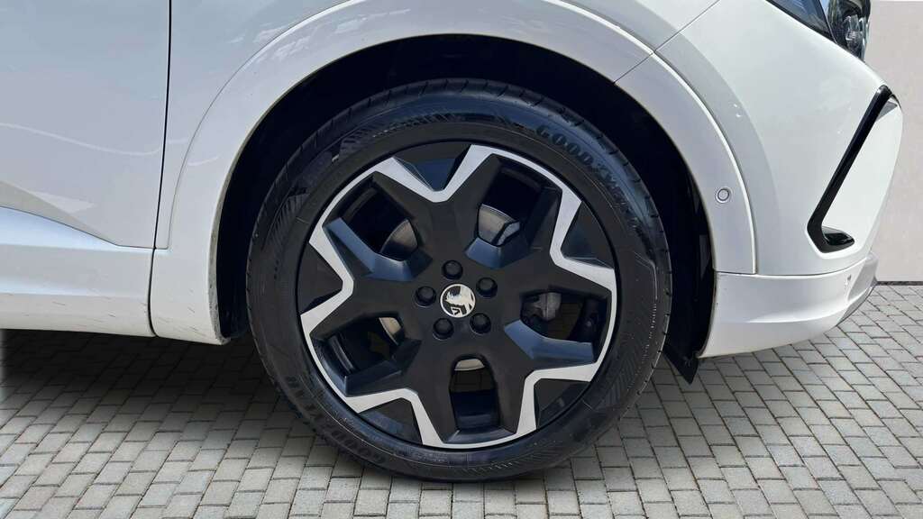 Vauxhall Grandland Ultimate Black #7