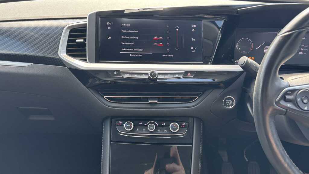 Vauxhall Grandland Ultimate Black #17