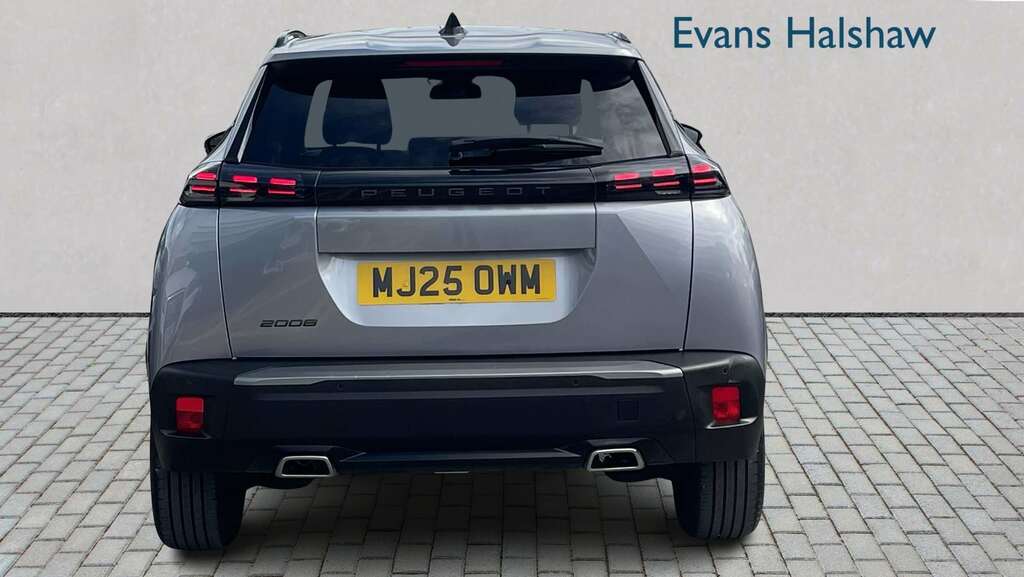 Peugeot 2008 1.2 Puretech 130 Allure 2025 Grey #4