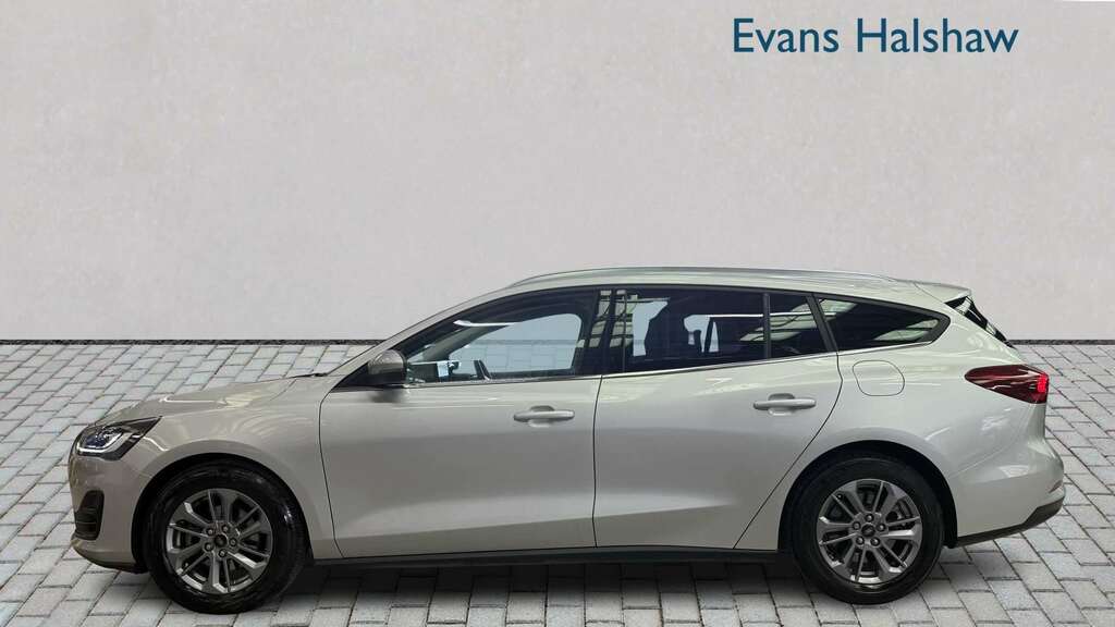 Ford Focus 1.0 Ecoboost Hybrid Mhev Titanium 2023 HSZ4812 Silver #4