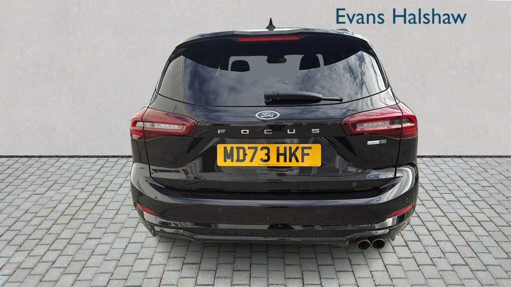 Ford Focus 1.0 Ecoboost Hybrid Mhev 155 St-line X 2023 Black #5