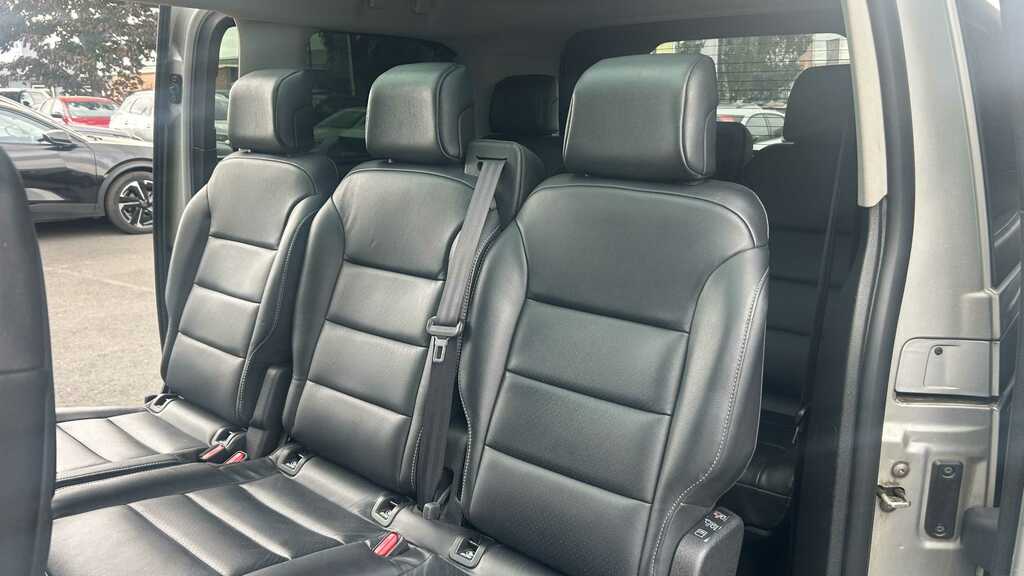 Peugeot Traveller 1.5L Active Grey #14