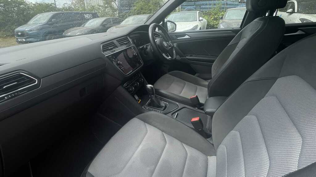 Volkswagen Tiguan Allspace 2.0 Tdi Sel Grey #7