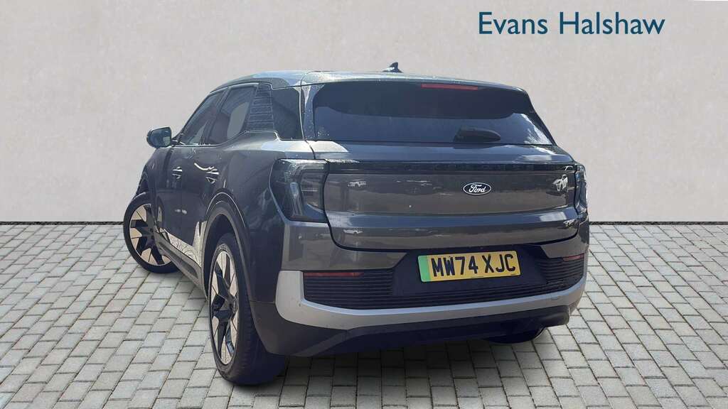 Ford Explorer 210Kw Premium 77Kwh 2024 Grey #2