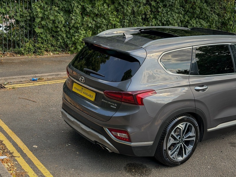 Hyundai Santa Fe Black #7