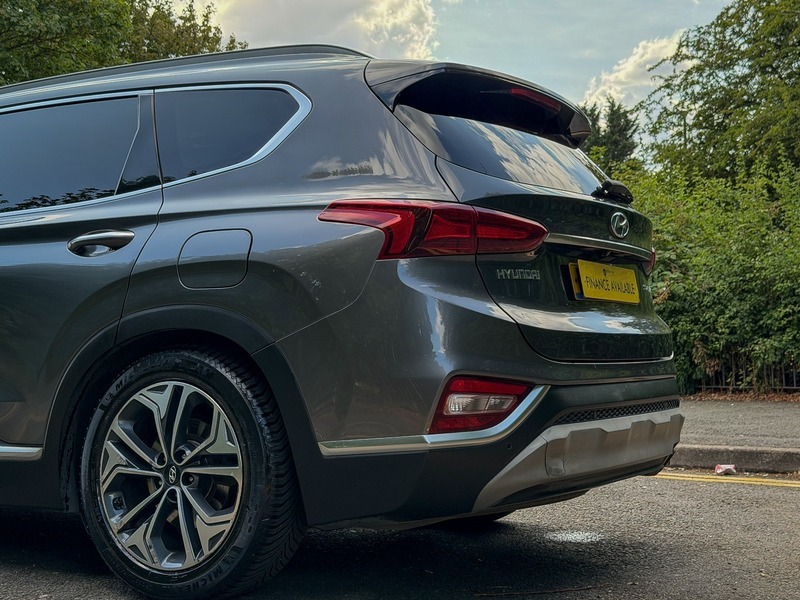 Hyundai Santa Fe Black #16