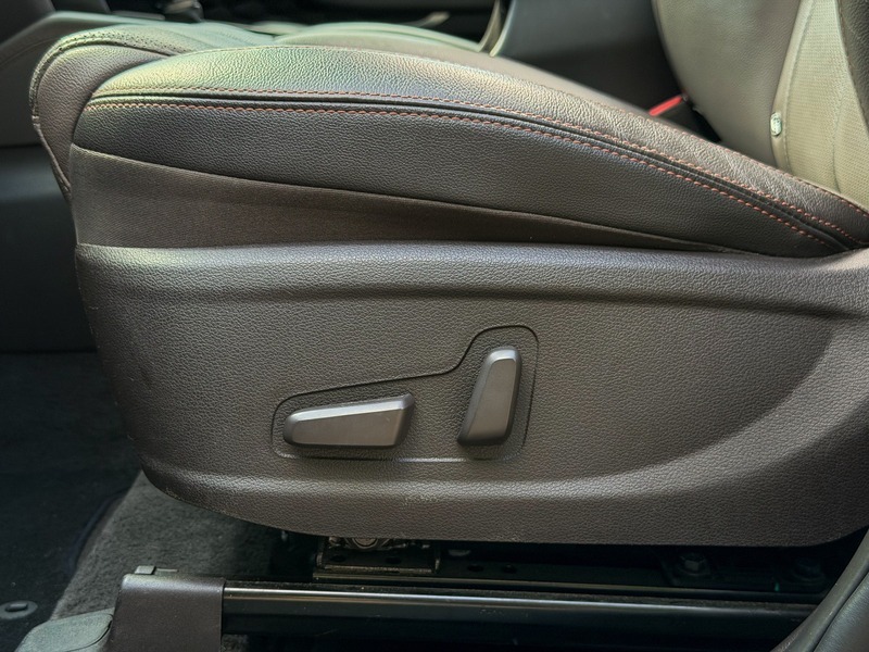 Hyundai Santa Fe Black #34