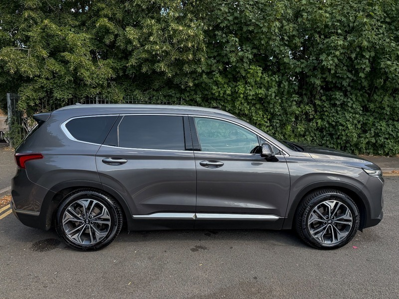 Hyundai Santa Fe Black #25