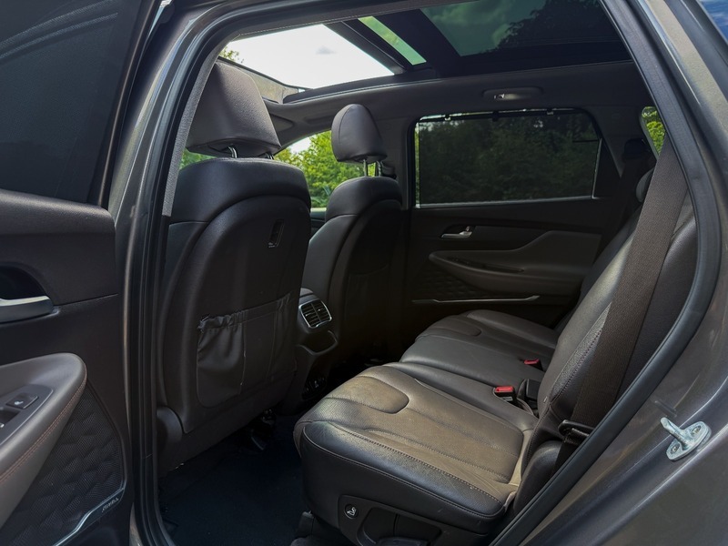 Hyundai Santa Fe Black #38