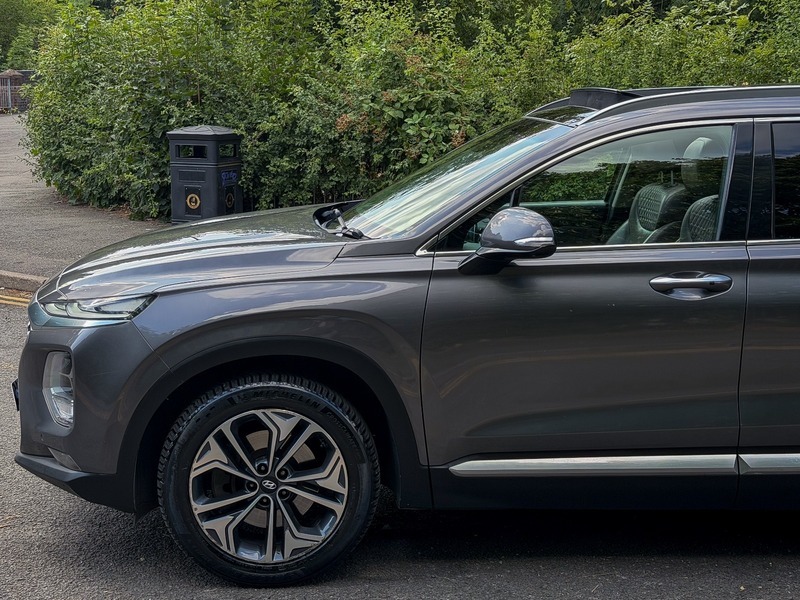 Hyundai Santa Fe Black #12