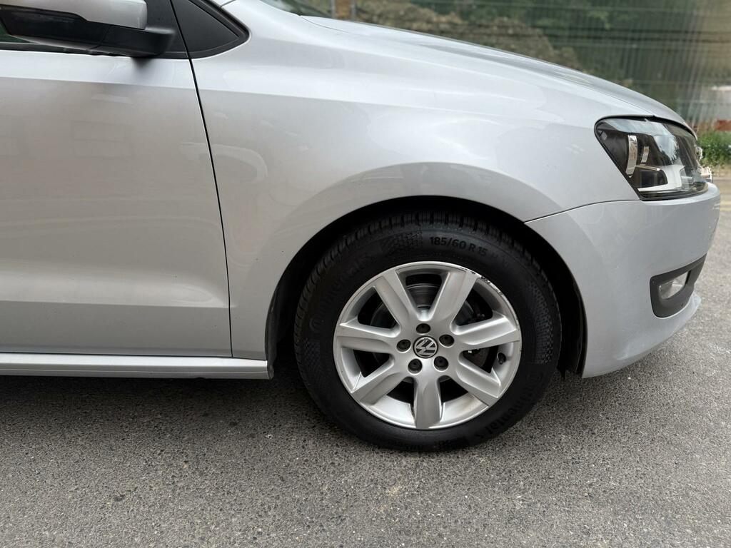 Volkswagen Polo Black #7