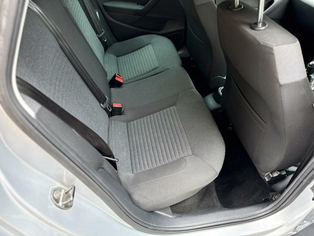 Volkswagen Polo Black #21