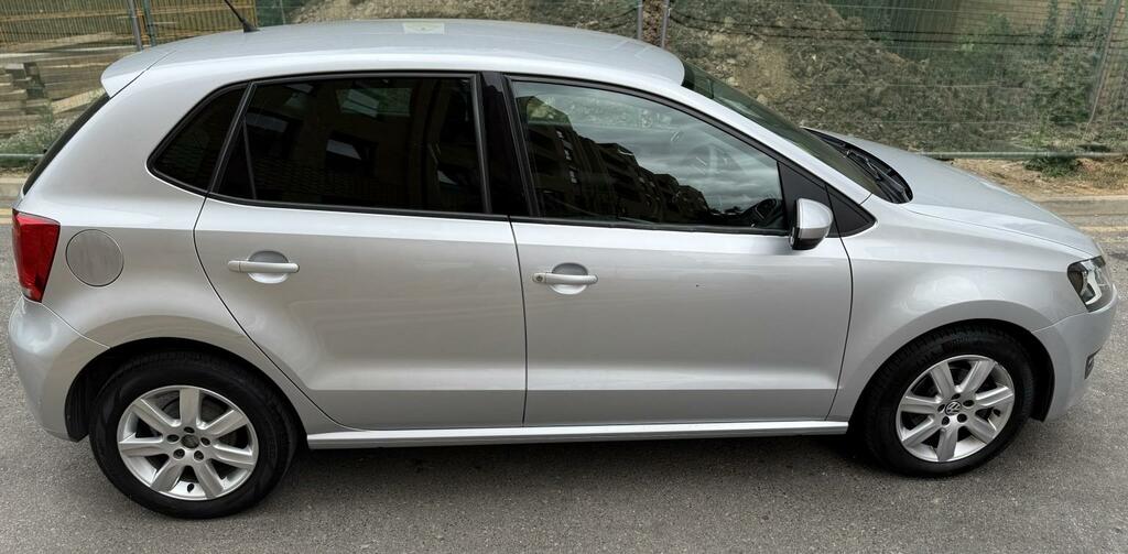 Volkswagen Polo Black #11