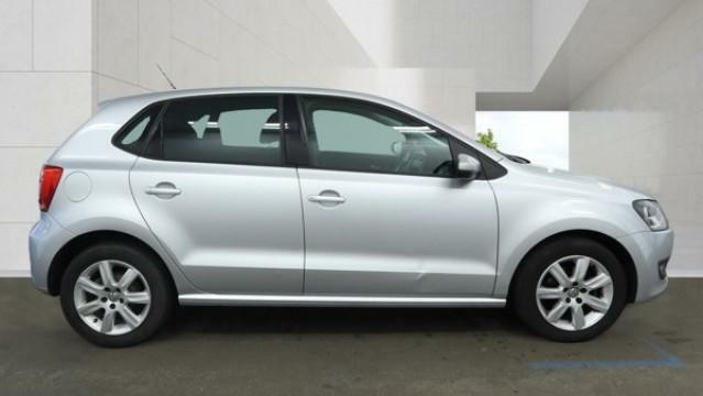 Volkswagen Polo 1.2 Match Silver #5