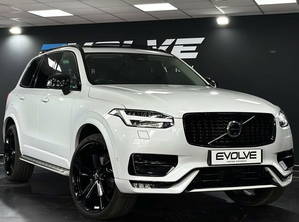Volvo XC90 2L Ultimate Dark White