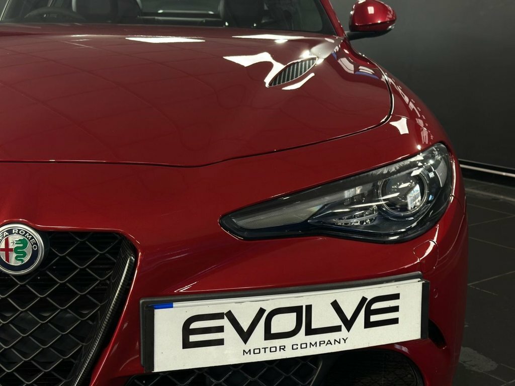 Alfa Romeo Giulia 2.9L Quadrifoglio Red #6