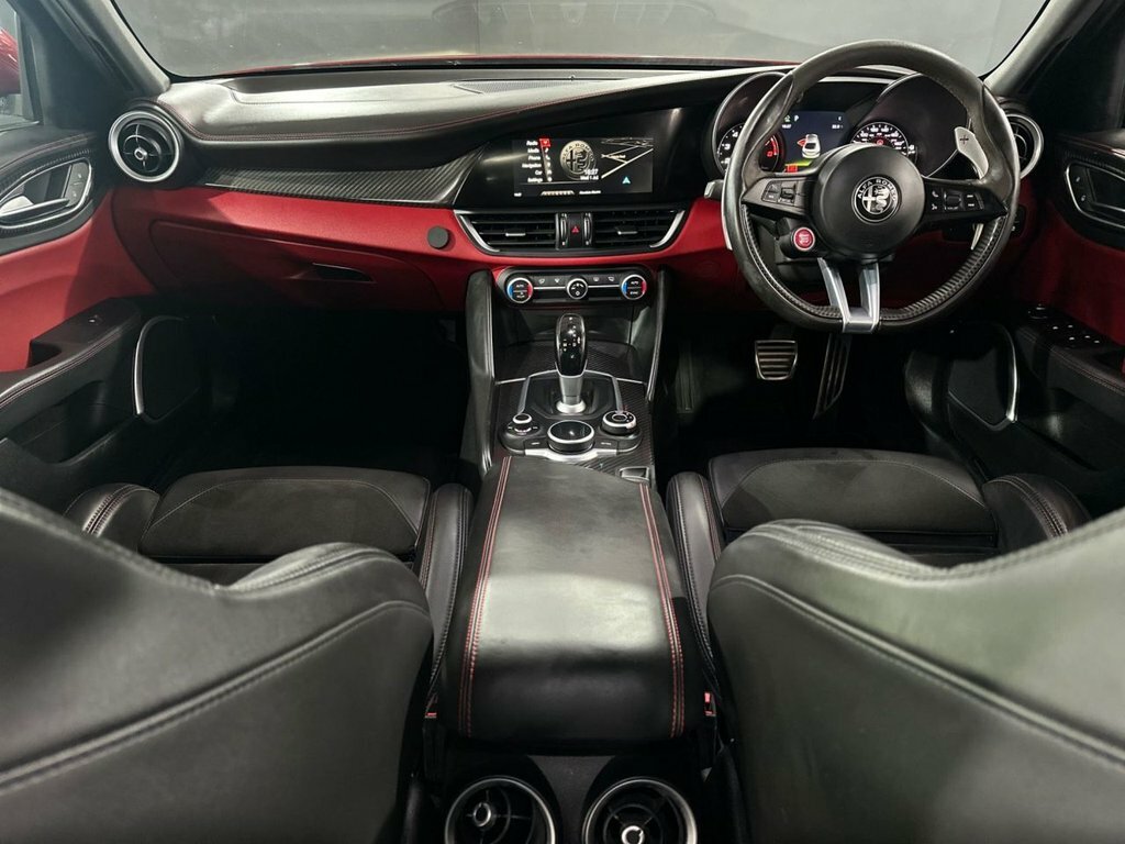 Alfa Romeo Giulia 2.9L Quadrifoglio Red #3