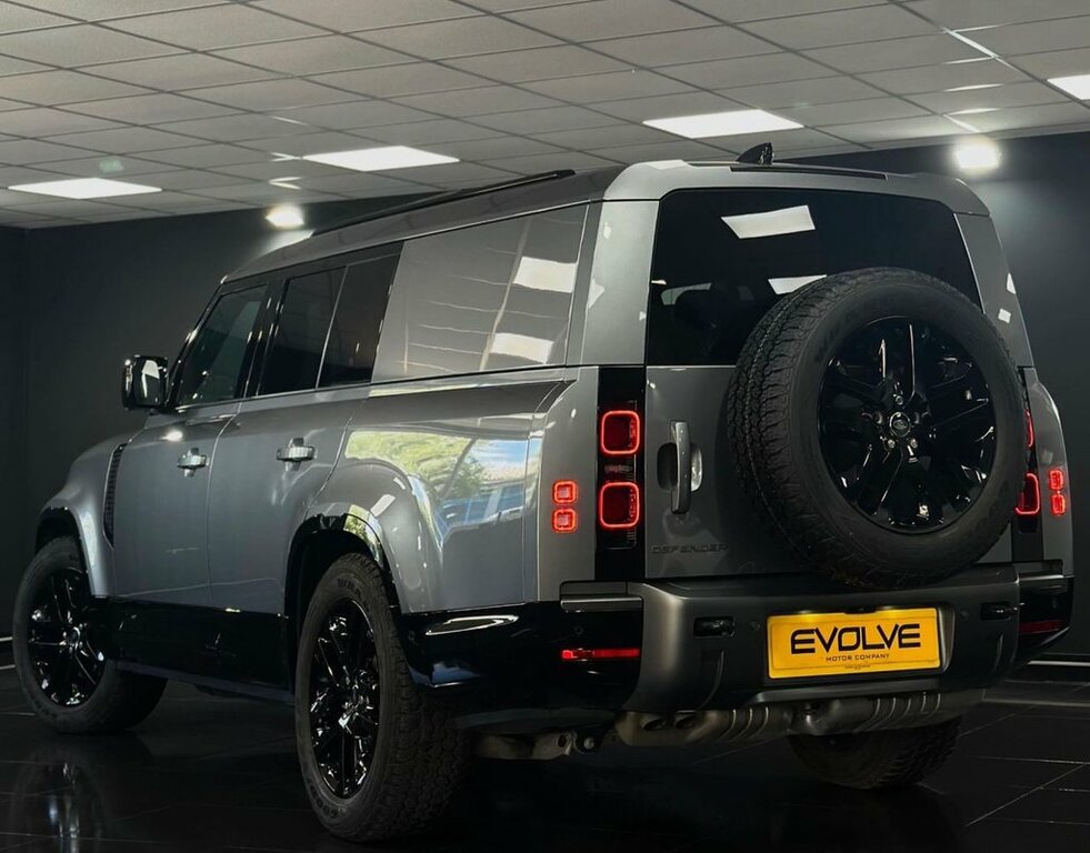 Land Rover Defender 130 3L Outbound Grey #2