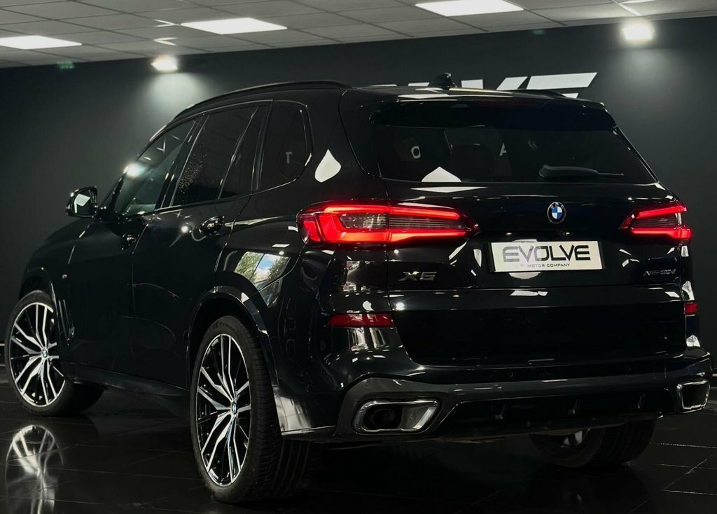 BMW X5 3L M Sport EO69SJU Black #2